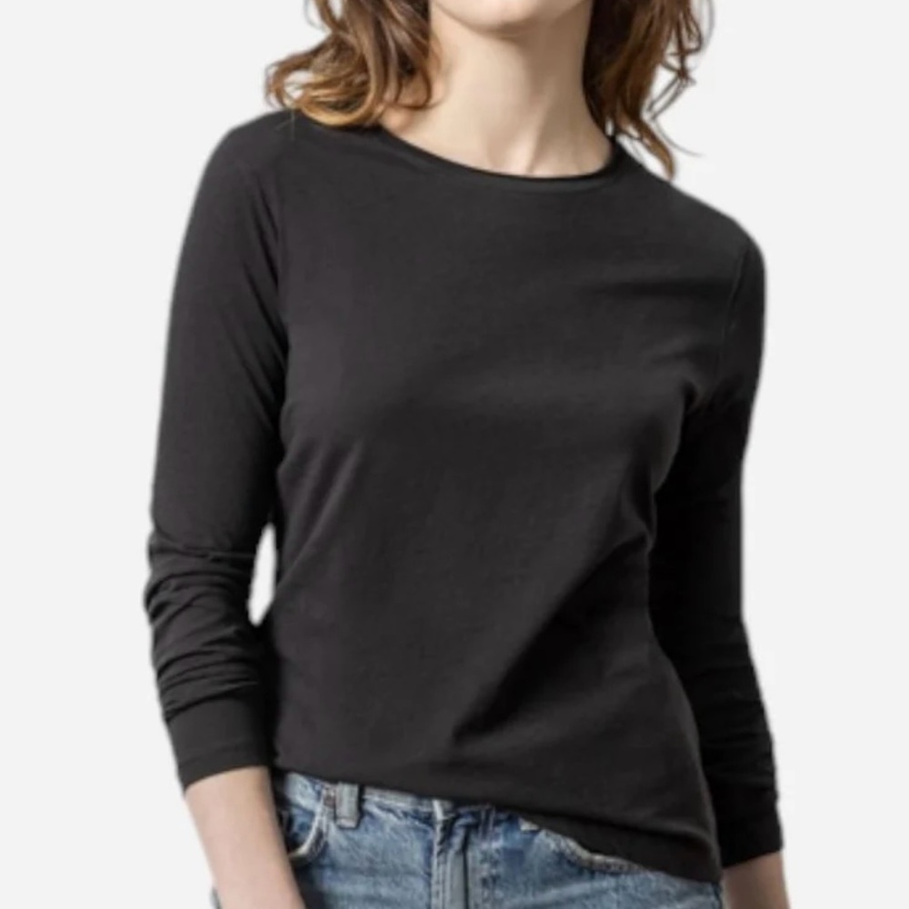 Lilla P black Crewneck tee with 3/4 sleeves size Medium